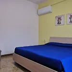 Samelia